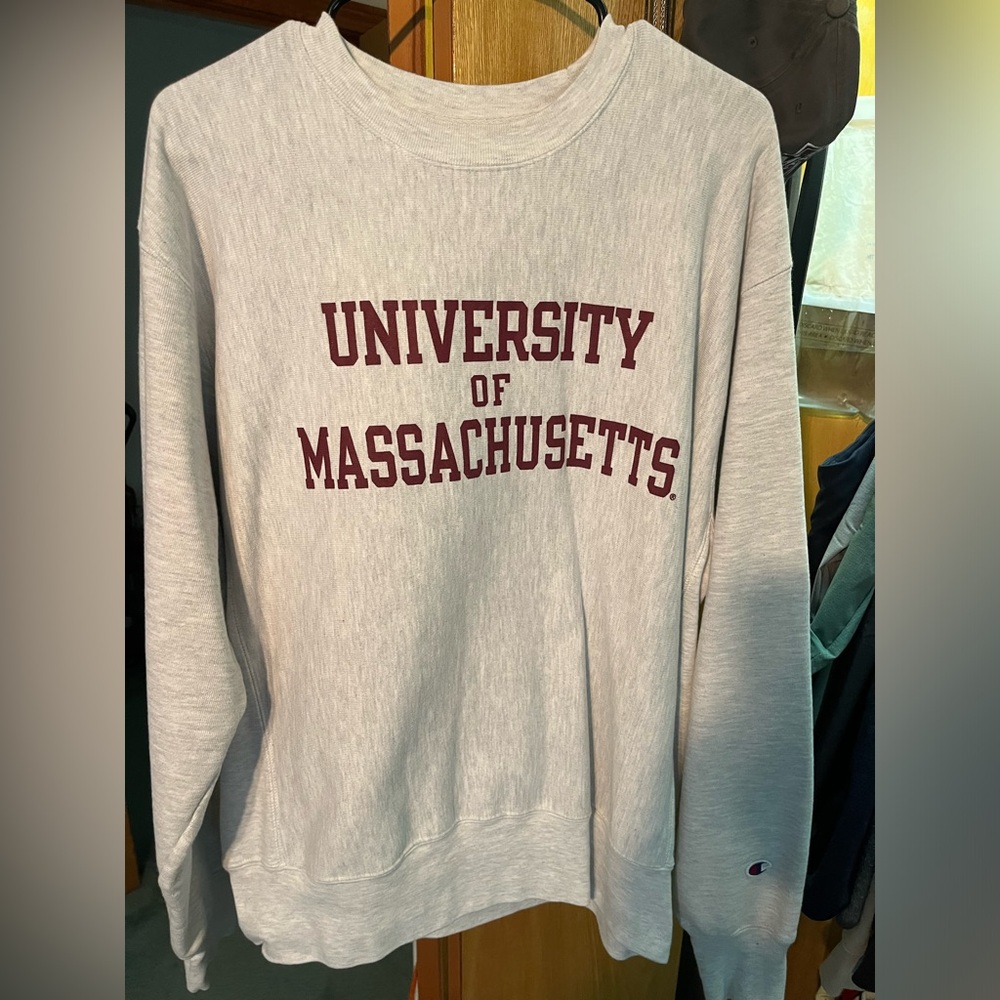 Champion University of Massachusetts Crewneck